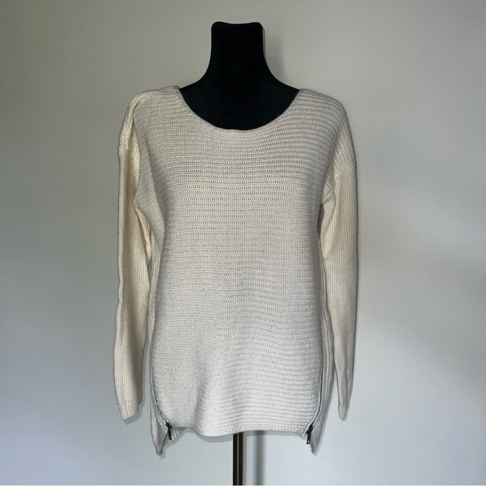 Bar III Cream Crew Neck Sweater